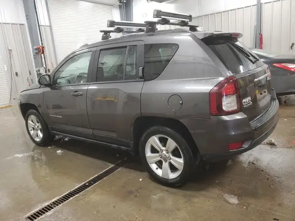1C4NJDBB4GD545274 2016 JEEP COMPASS - Image 2