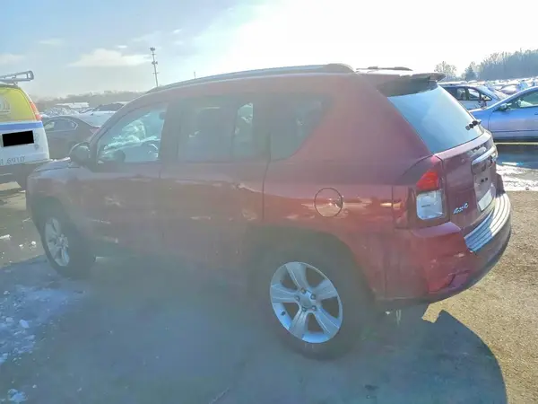 1C4NJDBB4GD566156 2016 JEEP COMPASS - Image 2