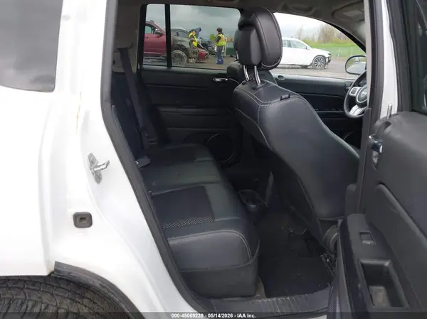 1C4NJDBB4GD627487 2016 JEEP COMPASS - Image 8