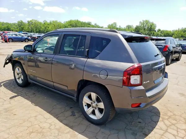 1C4NJDBB4GD630972 2016 JEEP COMPASS - Image 2