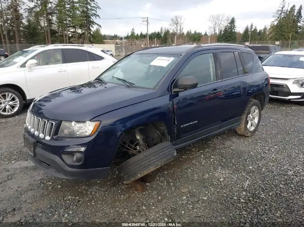 1C4NJDBB4GD646671 2016 JEEP COMPASS - Image 2
