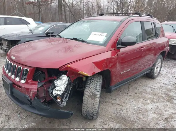 1C4NJDBB4GD661980 2016 JEEP COMPASS - Image 2