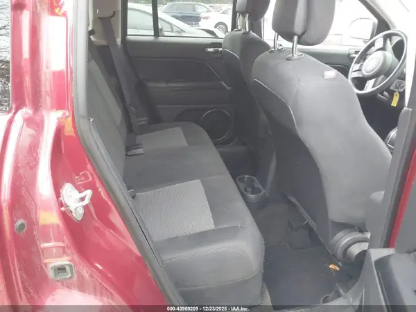 1C4NJDBB4GD661980 2016 JEEP COMPASS - Image 8