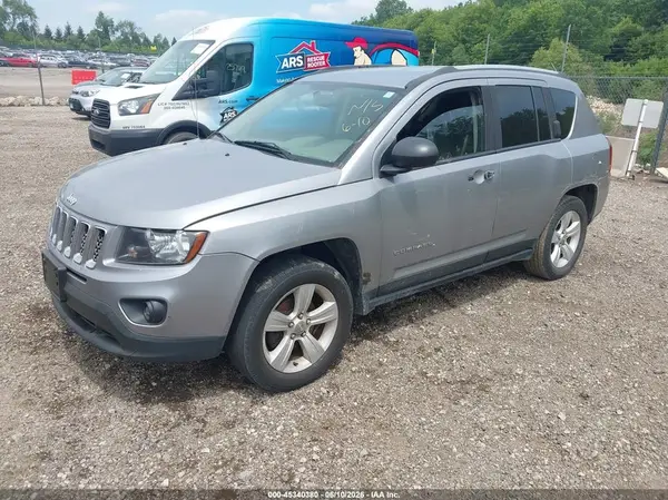 1C4NJDBB4GD670999 2016 JEEP COMPASS - Image 2