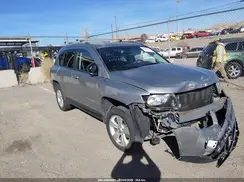 1C4NJDBB4GD756023 2016 JEEP COMPASS