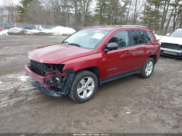 1C4NJDBB4GD756426 2016 JEEP COMPASS - Image 2