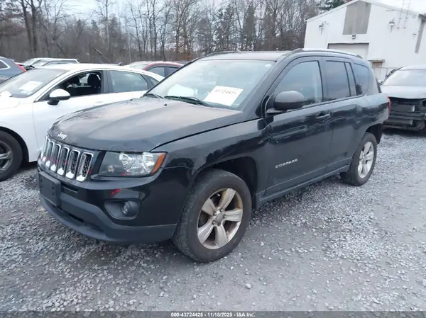 1C4NJDBB4GD757429 2016 JEEP COMPASS - Image 2