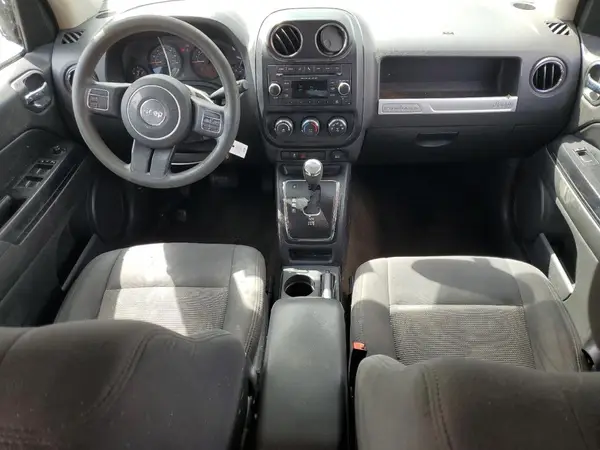 1C4NJDBB4GD780547 2016 JEEP COMPASS - Image 8