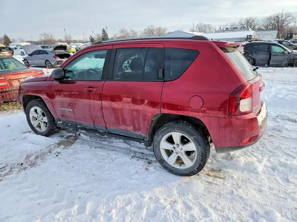 1C4NJDBB4HD101605 2017 JEEP COMPASS - Image 2