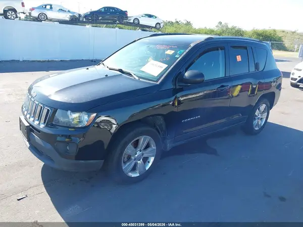 1C4NJDBB4HD104729 2017 JEEP COMPASS - Image 2