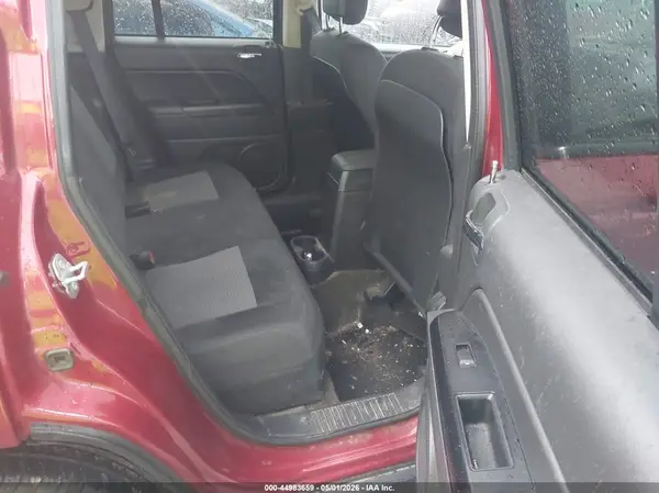 1C4NJDBB4HD104746 2017 JEEP COMPASS - Image 8