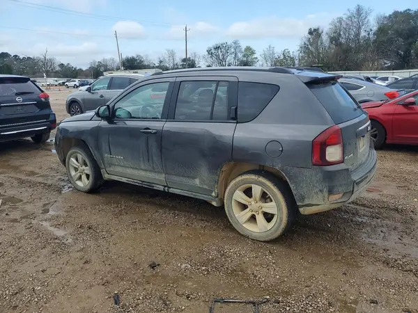 1C4NJDBB4HD138024 2017 JEEP COMPASS - Image 2