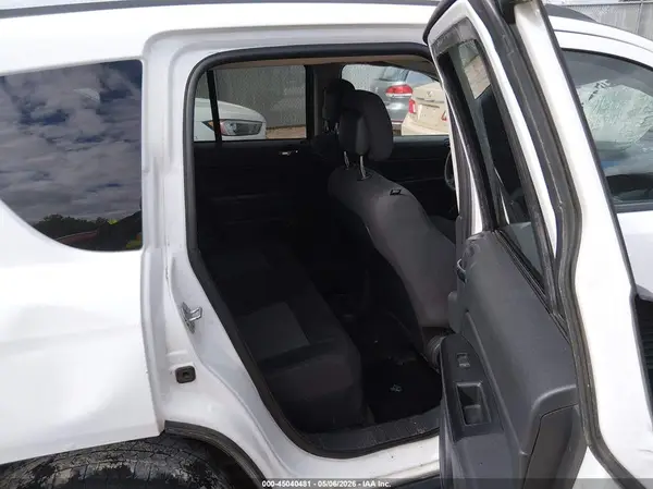 1C4NJDBB4HD142798 2017 JEEP COMPASS - Image 8