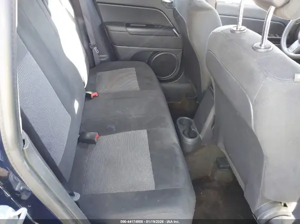 1C4NJDBB4HD143899 2017 JEEP COMPASS - Image 8