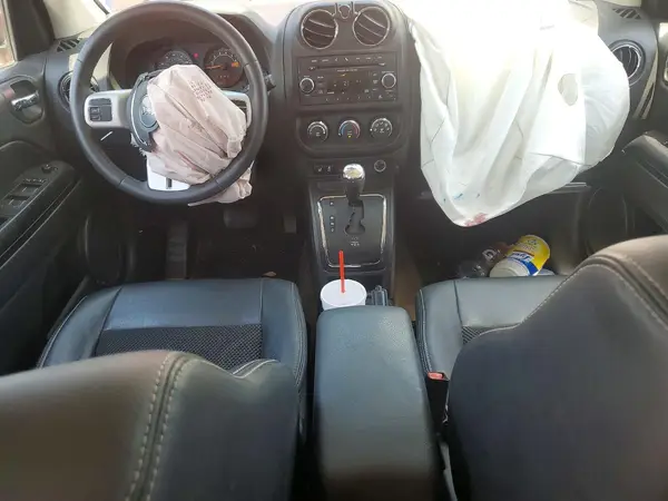 1C4NJDBB4HD154885 2017 JEEP COMPASS - Image 8