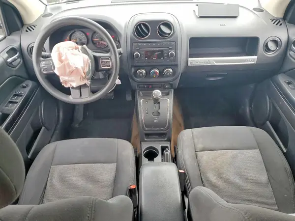1C4NJDBB5GD535806 2016 JEEP COMPASS - Image 8
