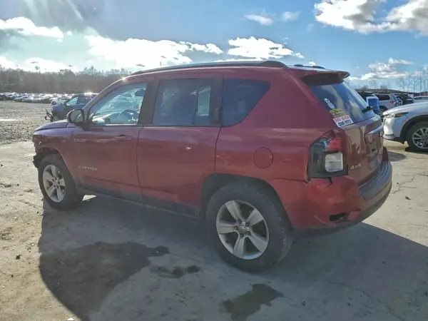 1C4NJDBB5GD556879 2016 JEEP COMPASS - Image 2