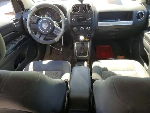 1C4NJDBB5GD566750 2016 JEEP COMPASS - Image 8