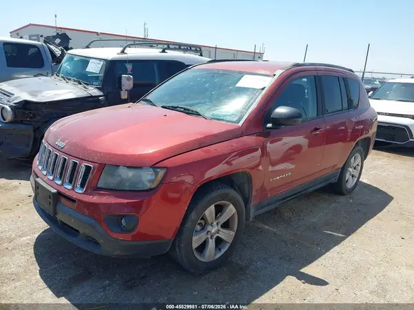 1C4NJDBB5GD571723 2016 JEEP COMPASS - Image 2