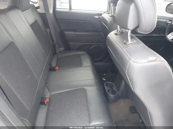 1C4NJDBB5GD598520 2016 JEEP COMPASS - Image 8