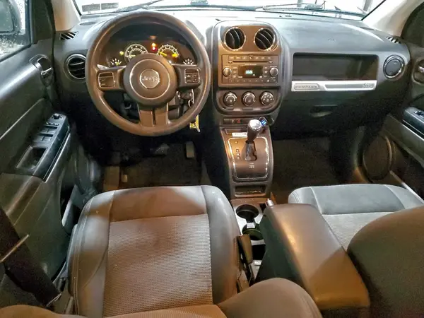 1C4NJDBB5GD718641 2016 JEEP COMPASS - Image 8