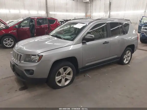 1C4NJDBB5GD753177 2016 JEEP COMPASS - Image 2