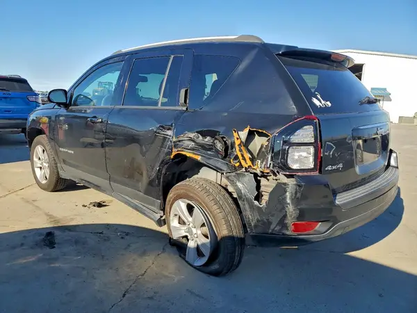 1C4NJDBB5GD756712 2016 JEEP COMPASS - Image 2
