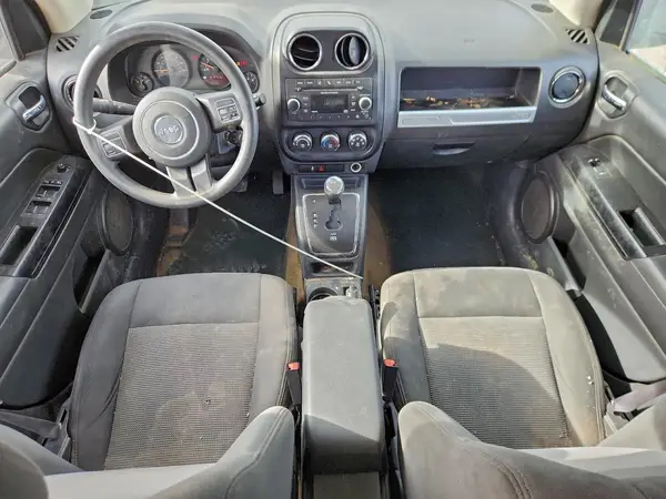 1C4NJDBB5GD756841 2016 JEEP COMPASS - Image 8