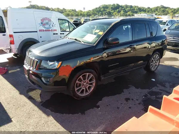 1C4NJDBB5HD101600 2017 JEEP COMPASS - Image 2