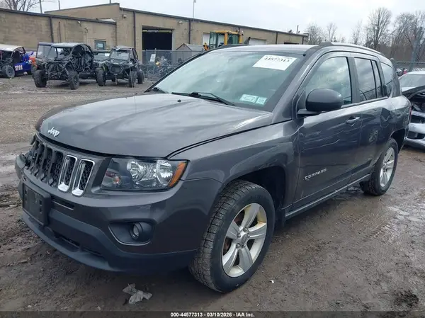 1C4NJDBB5HD106179 2017 JEEP COMPASS - Image 2