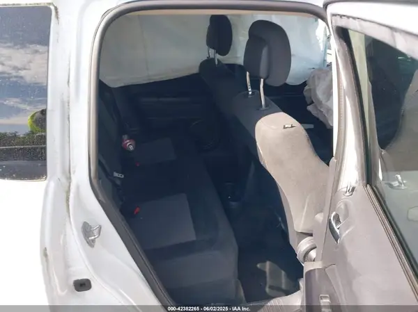 1C4NJDBB5HD107025 2017 JEEP COMPASS - Image 8