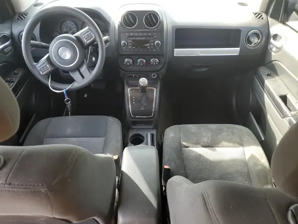 1C4NJDBB5HD107123 2017 JEEP COMPASS - Image 8