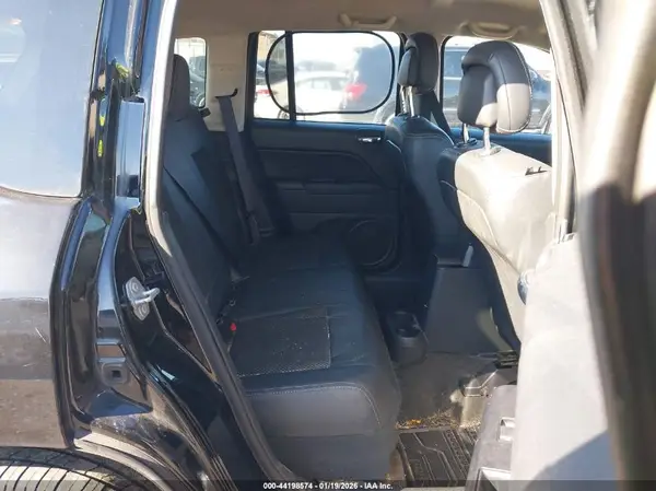 1C4NJDBB5HD129848 2017 JEEP COMPASS - Image 8