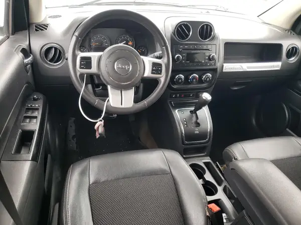 1C4NJDBB5HD168276 2017 JEEP COMPASS - Image 8