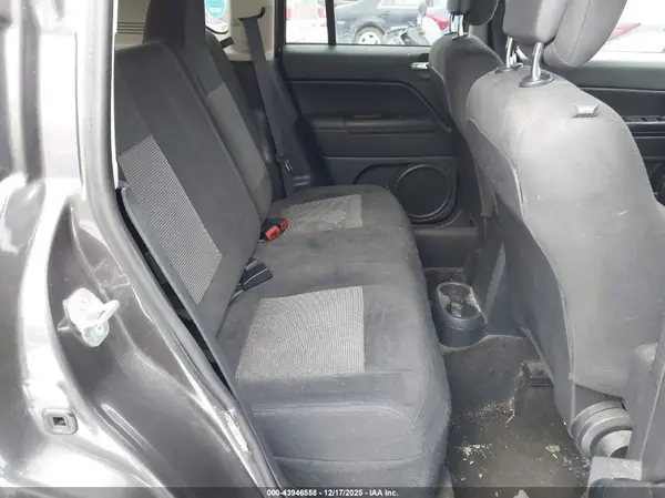 1C4NJDBB6GD511837 2016 JEEP COMPASS - Image 8