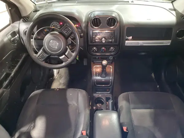 1C4NJDBB6GD551867 2016 JEEP COMPASS - Image 8