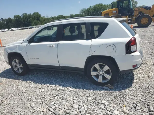 1C4NJDBB6GD609024 2016 JEEP COMPASS - Image 2
