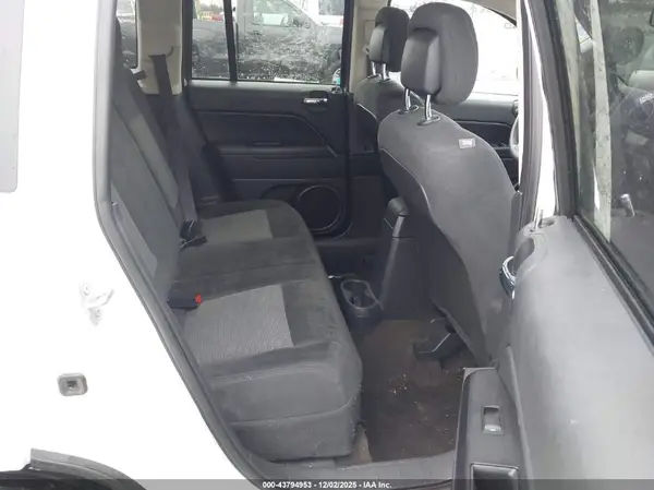 1C4NJDBB6GD617933 2016 JEEP COMPASS - Image 8