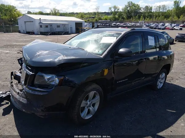 1C4NJDBB6GD631041 2016 JEEP COMPASS - Image 2