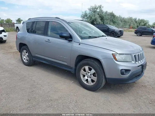 1C4NJDBB6GD646218 2016 JEEP COMPASS - Image 1
