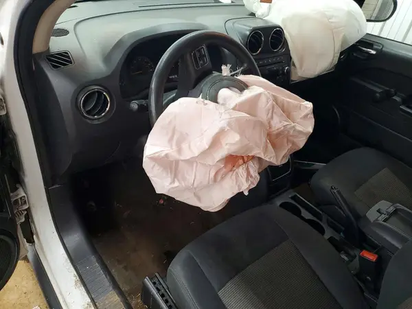 1C4NJDBB6GD650933 2016 JEEP COMPASS - Image 8