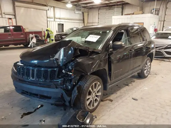 1C4NJDBB6GD657977 2016 JEEP COMPASS - Image 2