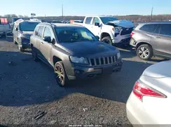 1C4NJDBB6GD671118 2016 JEEP COMPASS