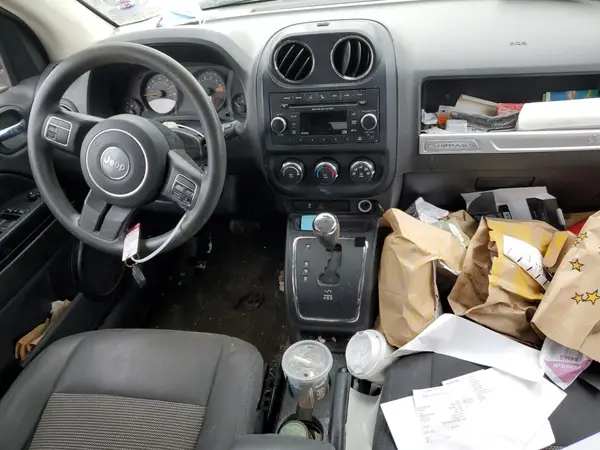1C4NJDBB6GD686895 2016 JEEP COMPASS - Image 8