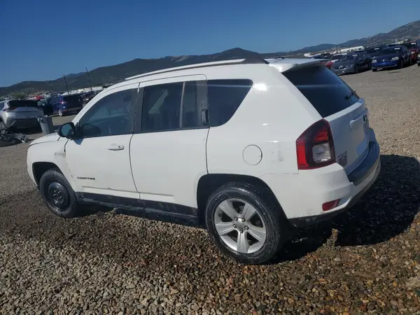 1C4NJDBB6HD105297 2017 JEEP COMPASS - Image 2