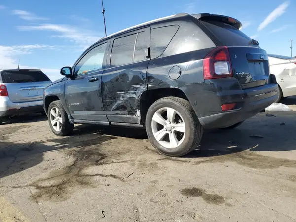 1C4NJDBB6HD106174 2017 JEEP COMPASS - Image 2