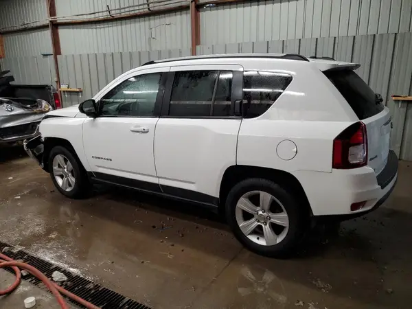 1C4NJDBB6HD106773 2017 JEEP COMPASS - Image 2