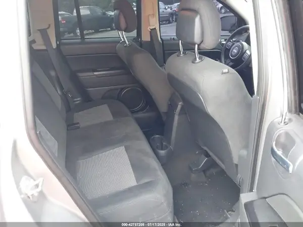 1C4NJDBB7GD501611 2016 JEEP COMPASS - Image 8