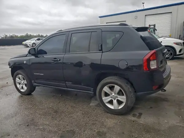 1C4NJDBB7GD511362 2016 JEEP COMPASS - Image 2