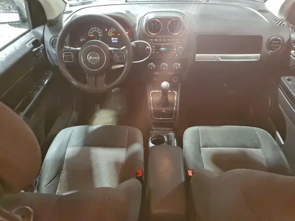 1C4NJDBB7GD521924 2016 JEEP COMPASS - Image 8
